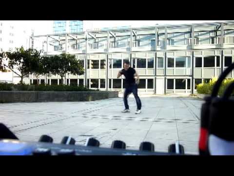 Melbourne Shuffle - HERE WE DANCE : Thomas D-NedzZ-L'S