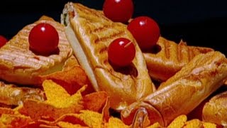 ساندويشات الحلوم المشوية مع صلصة البيستو - ديما حجاوي