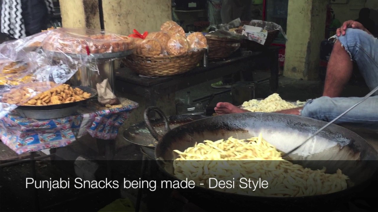 Punjabi Snacks - Food Outside Golden Temple | Street Food | Eat East Indian