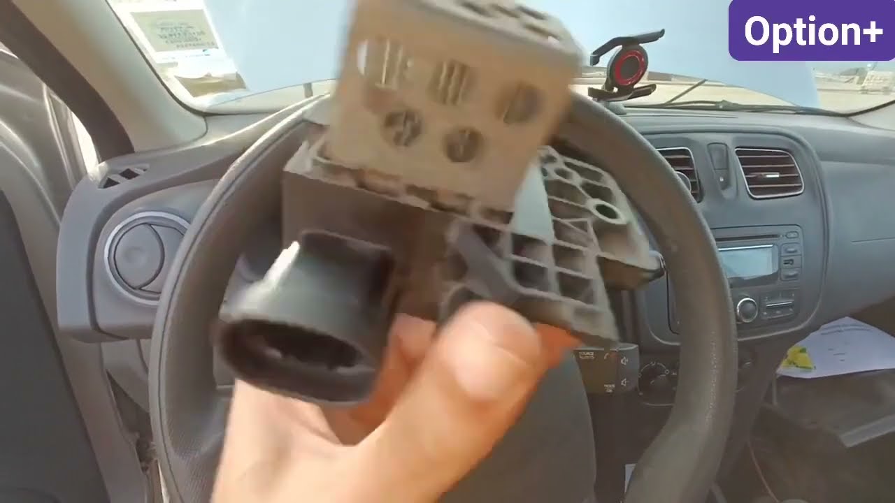 Problème resistance ventilateur radiateur moteur  سيارة سخناتلي و الفونتيلاتور بقات حابسا!!! وسبب