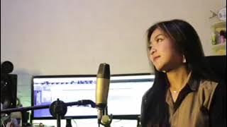 Evi Tamala BULED  (  cover by Rina Apriliana lirik )
