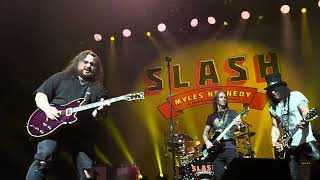 Slash feat. Myles Kennedy &amp; The Conspirators featuring Wolfgang Van Halen - Highway To Hell (Paris)