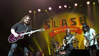 Slash feat. Myles Kennedy & The Conspirators featuring Wolfgang Van Halen  Highway To Hell (Paris)