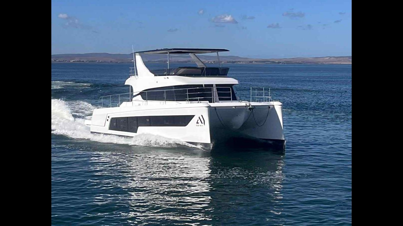 ⁣Don’t Blink Aventura 56MY Walkthrough | BVI Bareboat Power Catamaran Charter