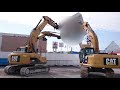解体 看板　撤去　重機 　CAT　ユンボ　ショベルカー　パワーショベル
