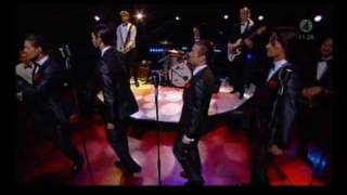 Walk like a man - The Fantastic Four