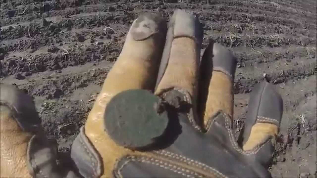 metal detecting makes cents in ohio fields youtube