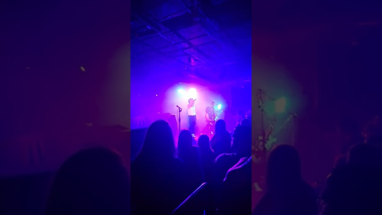 YouTube पर first in flight first band of the night live at the underground at the fillmore charlotte. देखें YouTube पर first in flight first band of the night live at the underground at the fillmore charlotte. देखें