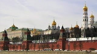 S&P cuts Russian credit rating, Moscow blames politics - economy