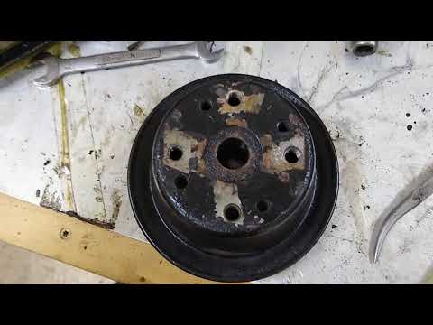 GMC 228 Water Pump Rebuild Part 1 - Removing the pulley - YouTube