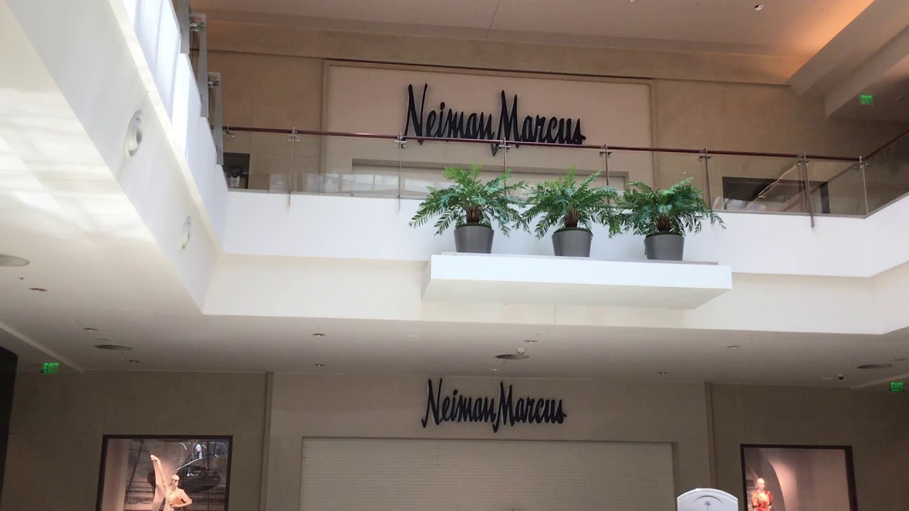 Neiman Marcus - Somerset Collection