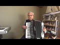 チロルの手風琴 C'est Une Tyrolienne Accordion