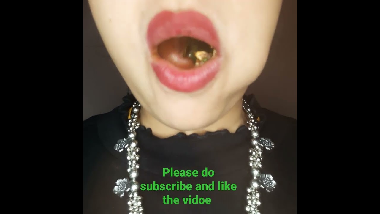 INDIAN PAAN EATING SOUNDS 