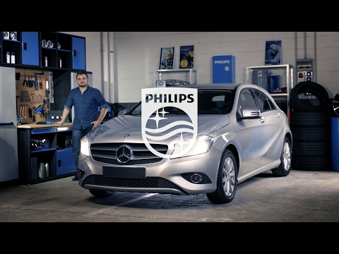 How to replace headlight bulbs on your Mercedes-Benz A-Class