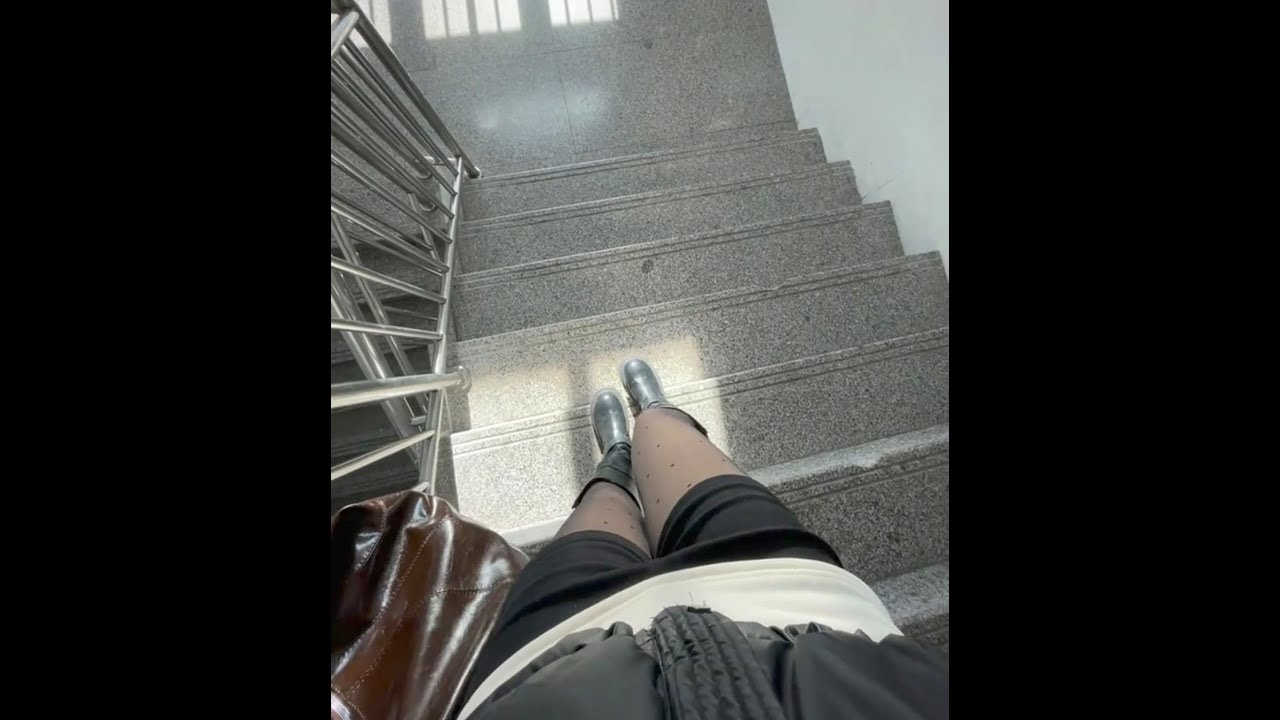 Life with a prosthetic girl