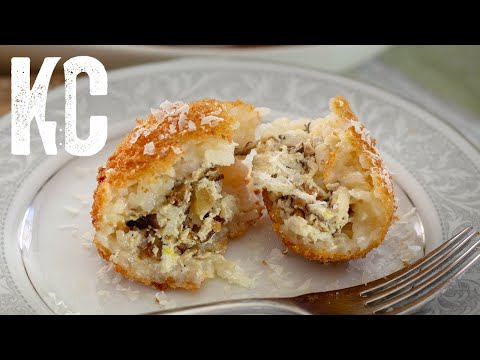 ITALIAN FRIED RISOTTO BALLS | Arancini Recipe