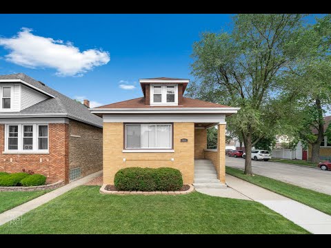 5901 North Austin Avenue, Chicago, IL home video tour