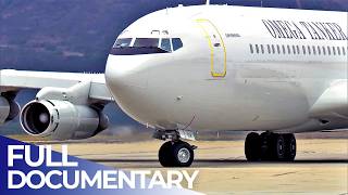 Mega Tanker Plane: The Boeing 707 Gas Station | FD Engineering