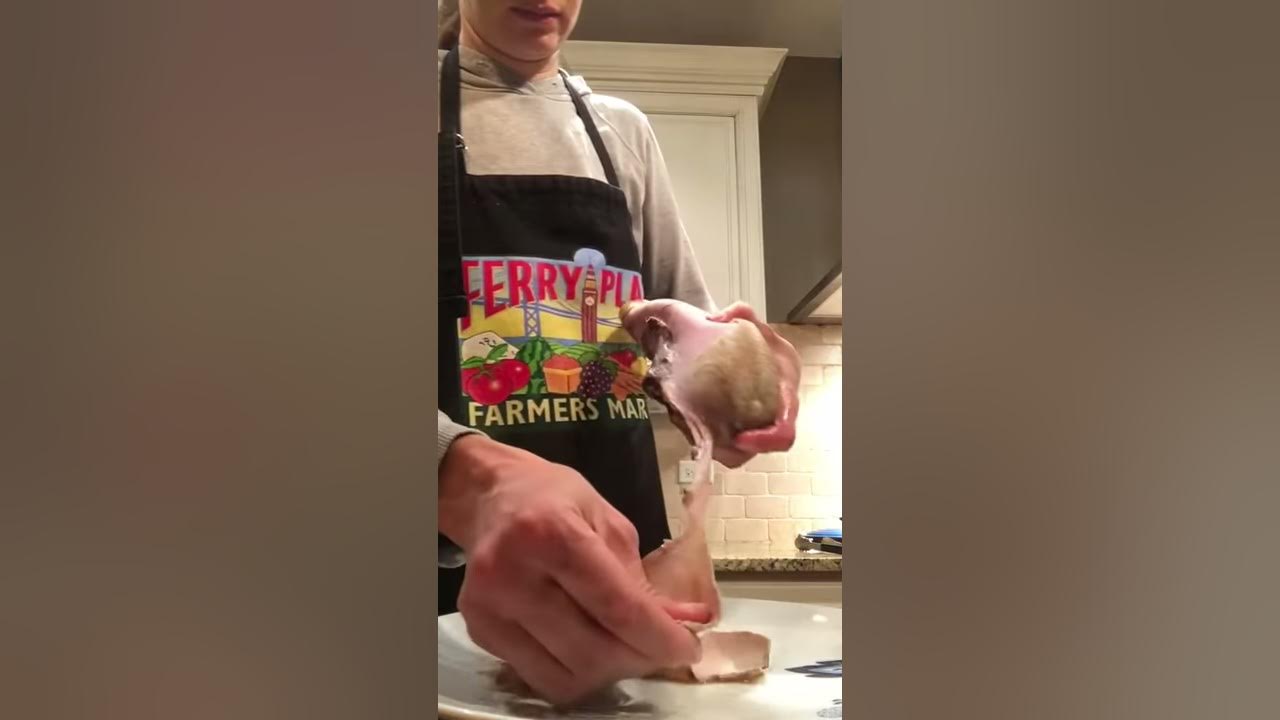 Peeling a cow's tongue - YouTube