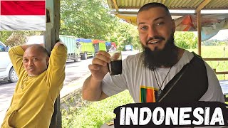 $0.50 Balinese Coffee With The Truck Drivers In Bali, Indonesia 🇮🇩 screenshot 4