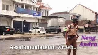 SUBHANALLAH ...ORANG GILA AJA SHOLAWATAN MASA KITA ENGAK??