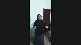 Ketika Santriwati Sedang Bucin