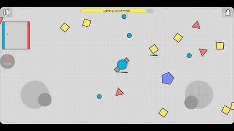 Getting to a Triangle in Diep.io.