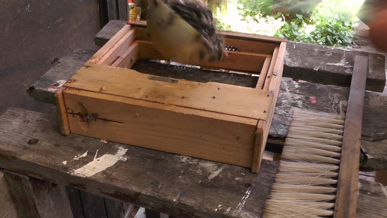 Weiselzucht Teil 6  EWK (Einwabenkästchen befüllen)