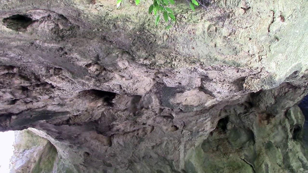 Potkapina u kanjonu reke Prlite