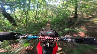 Encontrei uma PLANTAÇÃO DE ROIA na Trilha de moto! 😂