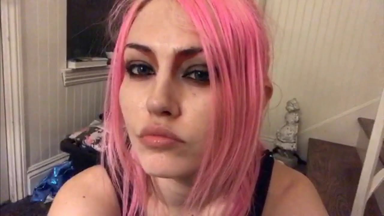 charlotte free twitch stream 06-07-2018 ''packing for a festival ...