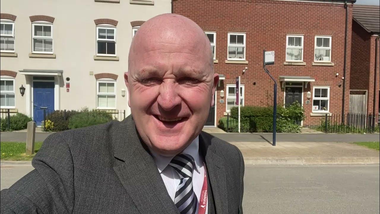 Property for sale in Nuneaton Queen Elizabeth Road Camp Hill with