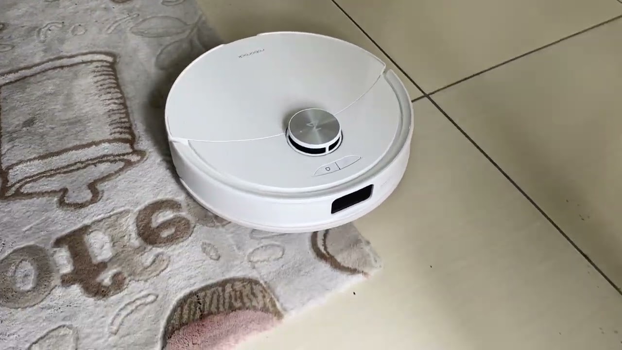 Roborock S8 Pro-süpürme ve vakum testi-yere çay döktük peki süpürebildi mi ? - almaya değer mi ?