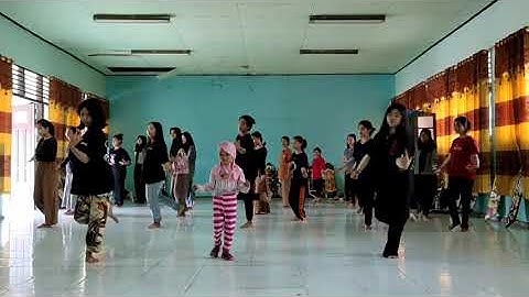 Sanggar Seni Tari Smk Negeri 1 Muara Teweh