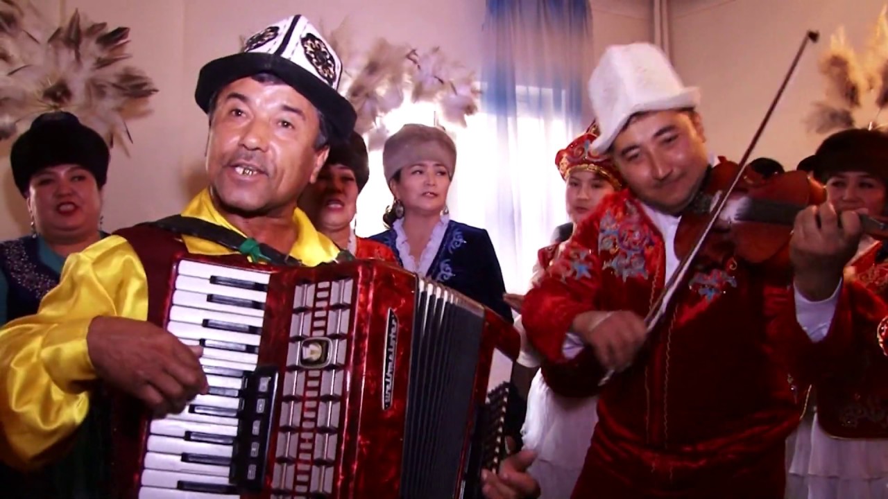 Өзбек жигит КЫРГЫЗЧА төгүп салды! БАРАКЕЛДЕ