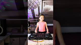 Yellow Claw x Marie Vaunt x Mha Iri! 🎧 Ariana DJ Performance 2026 🔥