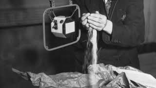 Private Dreams and Public Nightmares -  Daphne Oram / BBC Radiophonic Workshop (1957)