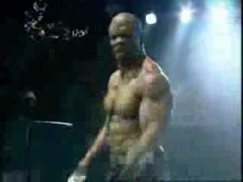 Terry Crews - Robot Dancing