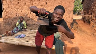 Strijken zonder elektriciteit | Dorpsleven