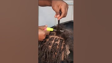 "Mastering #InterlockingBasics: Essential Tips for Stronger #Locs!"
