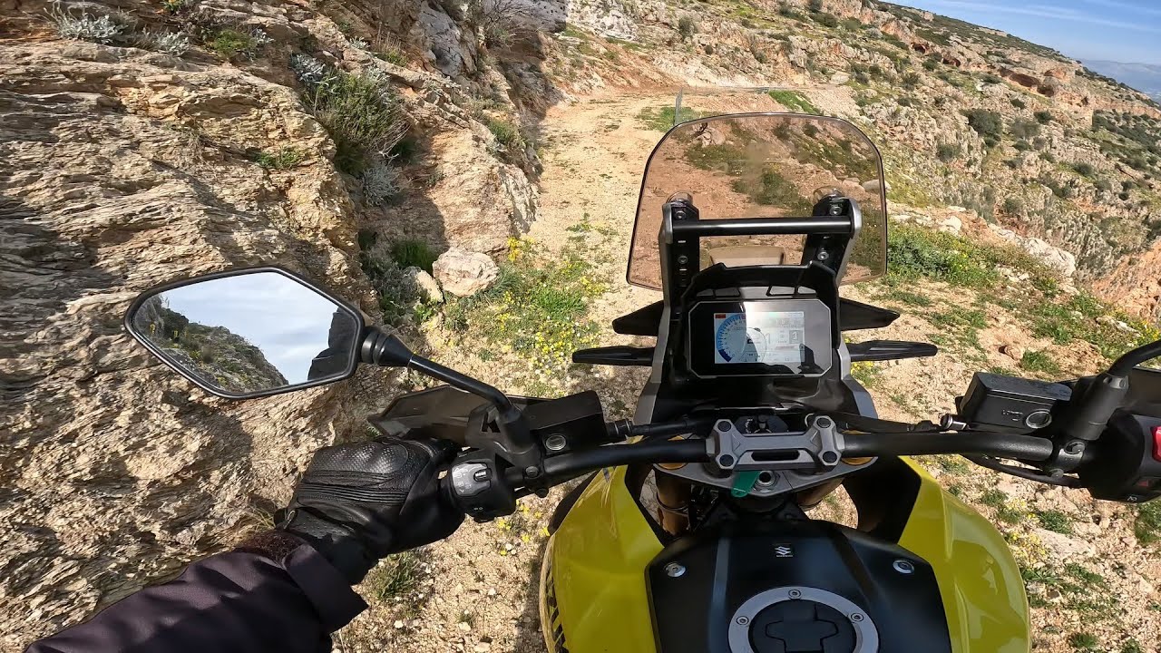 Δύο μοναστήρια στην Αργολίδα με θέα που κόβει την ανάσα! Offroad με vstrom 1050 de!