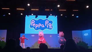 Peppa Pig in Seaside Adventures Show,  brand-new adventure 2022 . Butlins