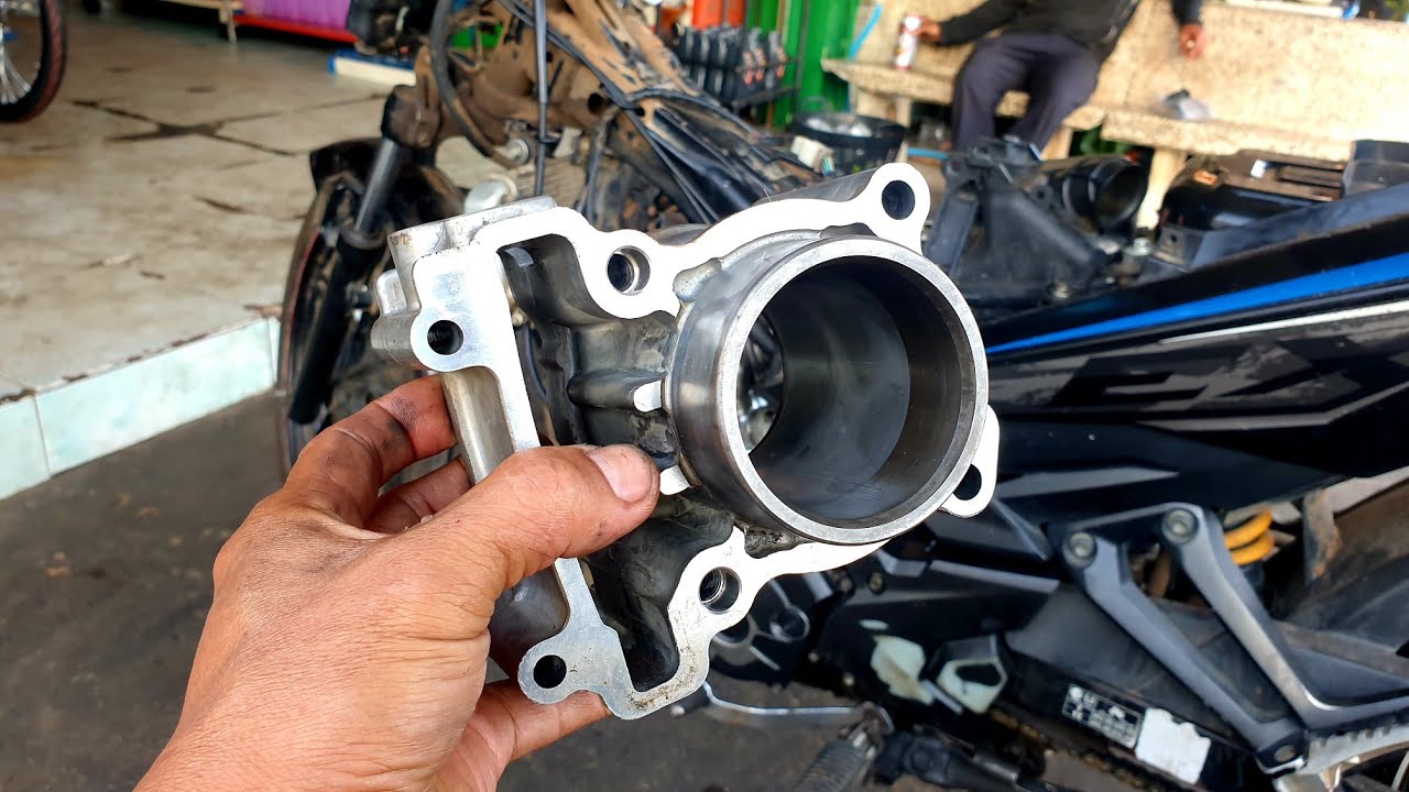 Yamaha Exciter เสื้อสูบเป็นไดอะซิลต้องเปลี่ยนอย่างเดียวนะครับคว้านไม่ได้ YouTube