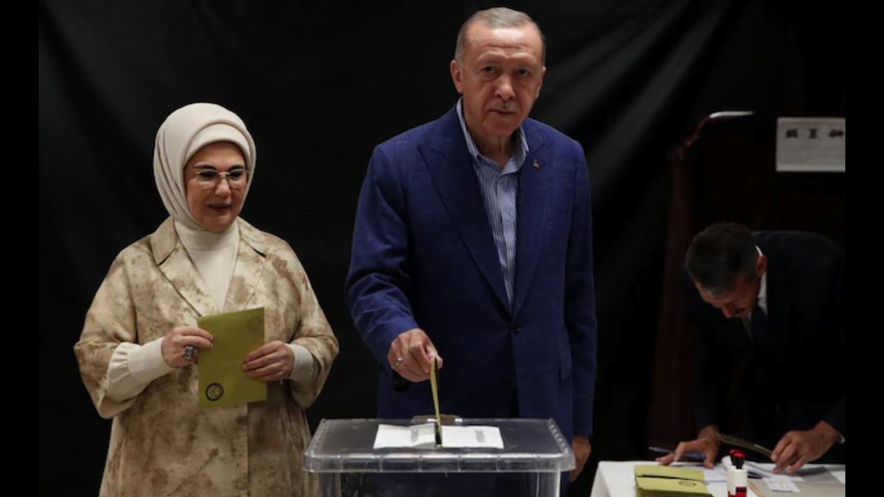 Turkey Election 2023 LIVE Erdogan casts ballot in second round of