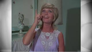 The Brady Bunch, 1971 clip from 'And Now, a Word from Our Sponsor'