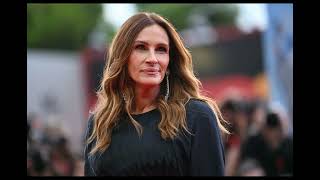 Julia Roberts 23 Secret to Effortless NYC Style REVEALED