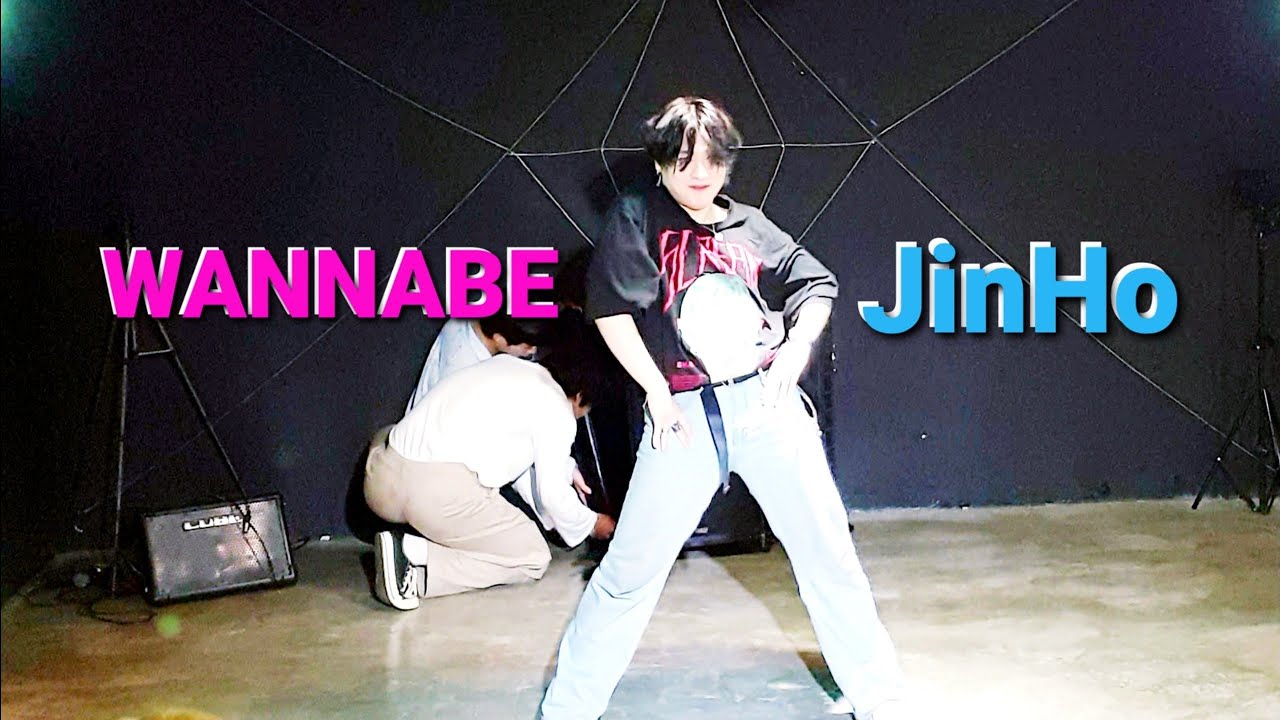 20200523_204853🥰🦄🙆‍♂️《ITZY_#WANNABE》#Antares(안타레스) #JinHo⚘(#김진호) 있지#워너비 홍대 실내버스킹 #SnowHorse
