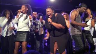 Killing me softly  Wyclef Jean (Fugees) duet with  singers Florence Francois and Precious Trace live
