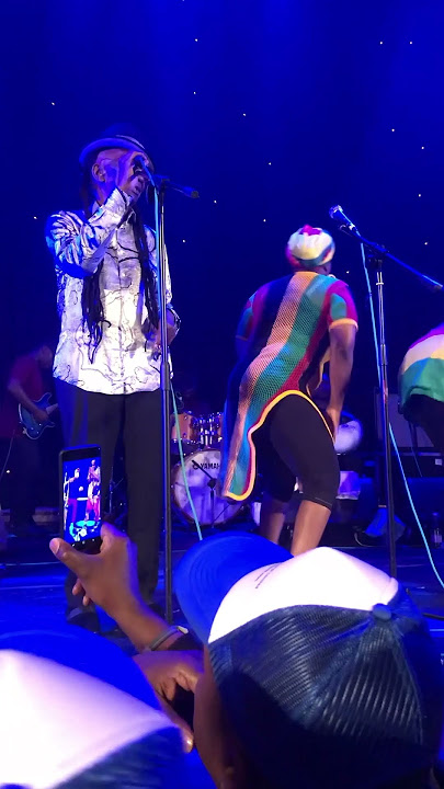 Thomas Mapfumo Live at Leicester UK featuring sister FEYI #zimbabwemusic