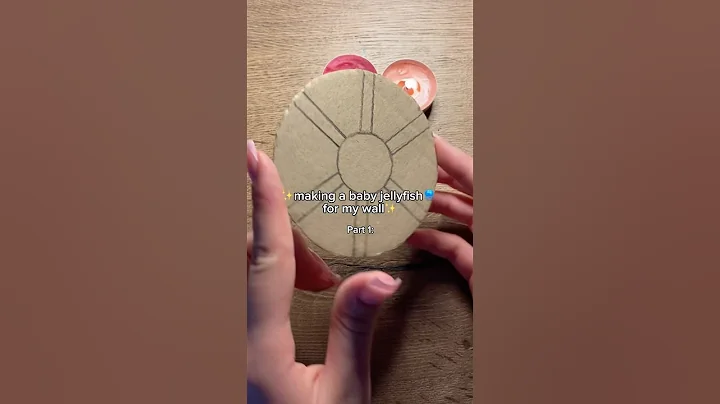🪼🥹🪼 Making a baby JELLYFISH for my wall 🐬 Cardboard Craft | DIY Shark Tutorial #cardboard #diy thumbnail